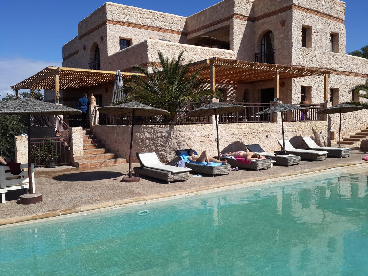 Hotel Parfums D'Etoiles Aguerd  Exterior foto